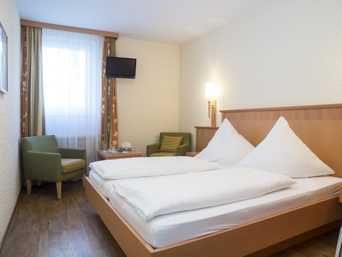 Weingutshotel Piesporter Goldtroepfchen Luaran gambar